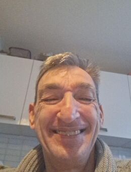 Günter 62 aus Köln Kalk sucht eine mollige sie für eine feste Beziehung von 50 bis 70 in Köln Köln Kalk oder NRW - Köln