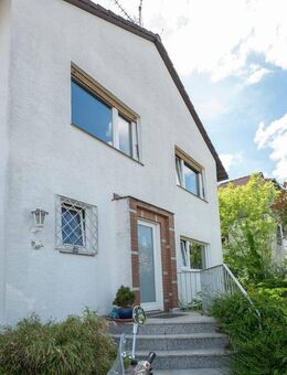 Ein charmantes Familienidyll mit Raum für Zukunft In Dreieichenhain - Dreieich