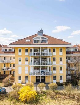 Helle 2-Zimmer-Eigentumswohnung mit Terrasse in ruhiger und zentraler Lage - Kleinmachnow