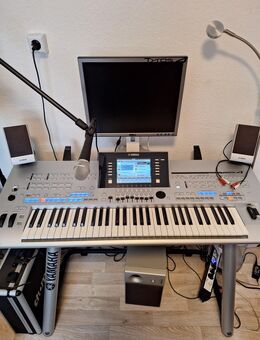 Yamaha Tyros 4 – Top-Zustand und sehr viel Zubehör - Nürnberg