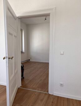 Provisionsfreies Mehrfamilienhaus in Minden-Dankersen - ideal für sofortige Mietsteigerung! - Minden (Nordrhein-Westfalen)