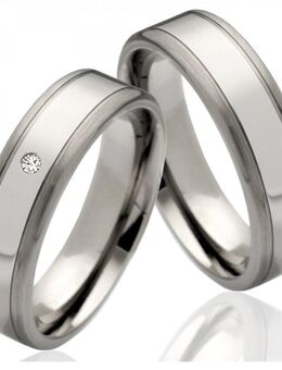 Titanringe gravierbare MOR54 mit Zirkonia oder Diamant - Aholming