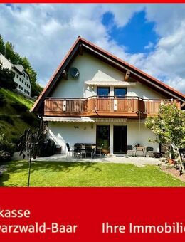 Großes Zweifamilienhaus mit Doppelgarage - Gütenbach