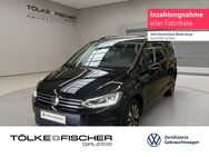 VW Touran, 2.0 TDI Move, Jahr 2023 - Krefeld