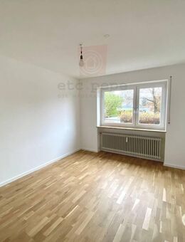 PROVISIONSFREI | Sanierte Hochparterre-Wohnung in ruhiger Lage von Augsburg-Inningen - Augsburg