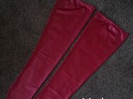Sexy Wetlook Stockings mit roter Spitze und roter Ziernaht QueenSize XL - München