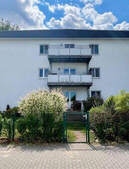 Vermietete Erdgeschosswohnung mit Garten, Terrasse und Garagenstellplatz - Werder (Havel)