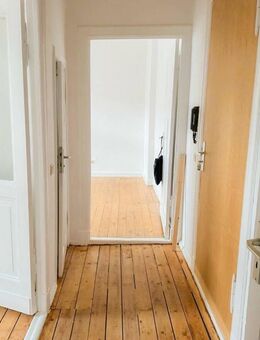 Altbaucharme trifft Stadtleben - 2-Zimmerwohnung im Richardkiez - Berlin