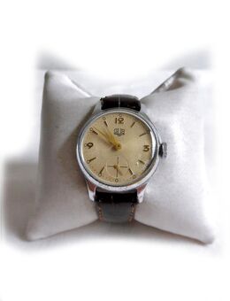 Seltene Armbanduhr von GUB Glashütte S/A - Nürnberg