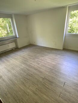 Tolle 4 Zimmer Wohnung im Erdgeschoss! - Siegen (Universitätsstadt)
