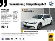 VW Golf, 1.0 VIII eTSI Active, Jahr 2023 - Luckenwalde