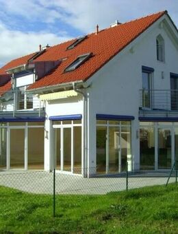*** Doppelhaushälfte mit hohem Wohnkomfort *** - Waldkraiburg