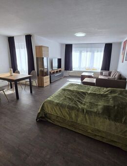 Voll Möblierte 1-Zimmer-Wohnung in zentraler Lage Potsdam-Drewitz. Sofortkontakt: Tel.: 01525 9685007 - Potsdam