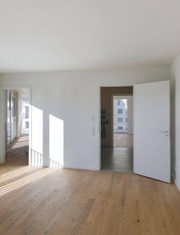 Kapitalanlage oder Eigennutzung: 2-Zi-Wohnung mit moderner Einbauküche und 2 Balkonen in Pasing - München