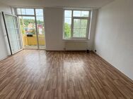 3 Raum Wohnung direkt am Fluss - Crimmitschau