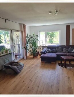 In reizvoller Lage nahe Allershausen: Frei stehendes Einfamilienhaus mit Juniorbereich im Souterrain - Kranzberg