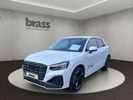 Audi Q2, 35 TFSI S line, Jahr 2024 - Marburg