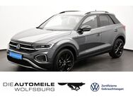 VW T-Roc, 1.5 TSI Style Black Style, Jahr 2023 - Wolfsburg