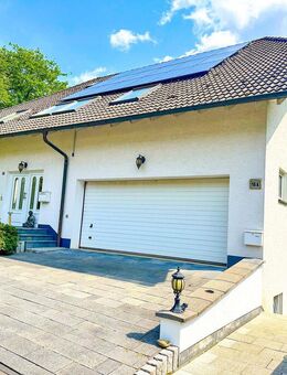 Geräumiges, 6-Zimmer-Einfamilienhaus mit gehobener Innenausstattung in Overath. COURTAGEFREI !! - Overath