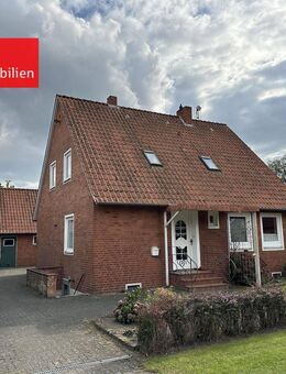 Solides Zweifamilienhaus mit Nebengebäude und zusätzlichem Bauplatz - Martfeld