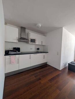 Einzimmerwohnung in zentraler Lage der Innenstadt mit Einbauküche! - Oldenburg