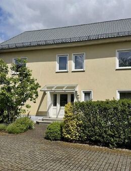 Sehr schön modernisiertes Wohnhaus in ruhiger Lage - Oberöfflingen