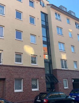 Moderne 2-Zimmer-Wohnung unweit Justizzentrum - Balkon, Aufzug und Tiefgarage - Erfurt