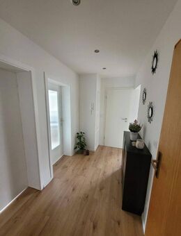 Schöne ruhige Wohnung in Dreifamilienhaus - Hauenstein