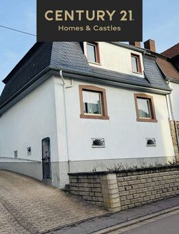 Familienfreundliches Einfamilienhaus mit großzügigem Garten und viel Raum für Lebensqualität - Heusweiler