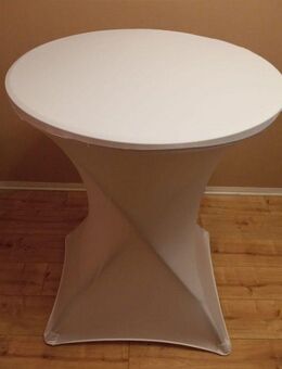 Vermiete Vermietung zum mieten leihen rent Stehtisch Stehtische 80cmx110cm klappbar mit oder ohne Hussen - Großbeeren