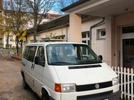 VW T4 ist als Campingbus angemeldet - Berlin