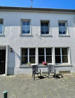 **Historie mit Zukunft-viel Raum für Ideen** - Densborn