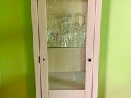Vitrine von IKEA (ohne Inhalt) - wegen Umzug zu verkaufen - Mannheim