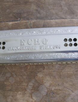 Vintage HOHNER ECHO "GLOCKENREINE STIMMUNG", B / Es - Horgen