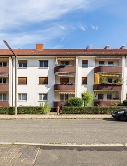 RESERVIERT: Attraktive, vermietete 2-Zimmer-Hochparterrewohnung mit Balkon in Erlangen-Süd! - Erlangen