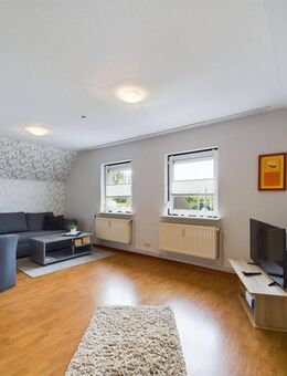 Großzügige Dachgeschosswohnung in bevorzugter Wohnlage von Rödemis - Husum (Schleswig-Holstein)