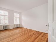 Jetzt kaufen & einziehen: Bezugsfreie 3-Zimmer-Eigentumswohnung in Berlin-Charlottenburg - Berlin