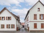 Attraktive Möglichkeiten: Paket aus 2 Häusern mit 6 WE in begehrter Lage von Friedberg - Friedberg (Hessen)