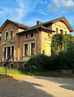 Key Royal: ENERGIEAUTARK! repräsentative Landhausvilla mit gr. GS und Ausbaureserven: ca. 800 qm WF! - Wettin-Löbejün