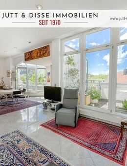 Penthousewohnung mit Aufzug *nutzbar als 2 getrennte Wohnungen* in Baden-Baden - Baden-Baden