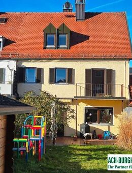 Schönes Reihenendhaus mit Garage und Garten in ruhiger Lage von Burghausen zu vermieten!! - Burghausen