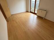 Wohlfühlen in Bad Boll: Gepflegte 2,5-Zimmer-Wohnung mit Balkon - Bad Boll