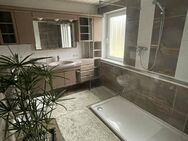 Großzügiges und gepflegtes Einfamilienhaus mit teilbarem 1009 m² Grundstück in Möckmühl-Korb - Möckmühl