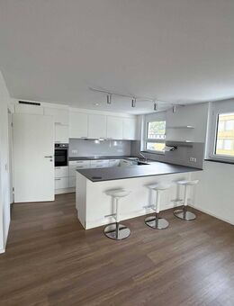 Wundeschöne 4-Zimmer-Wohnung in direkter Uni-Nähe - Tübingen