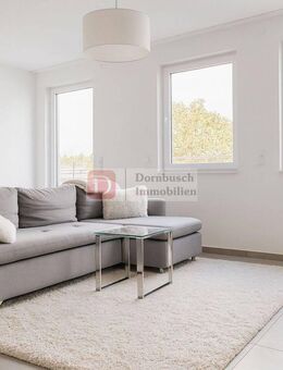 Top!! Moderne 2-Zimmer-Wohnung mit EBK und großer Dachterrasse - Frankfurt (Main)