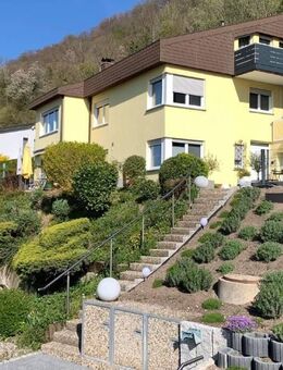 Großzügiges Einfamilienhaus mit weitläufigem Panoramablick - Grenzach-Wyhlen