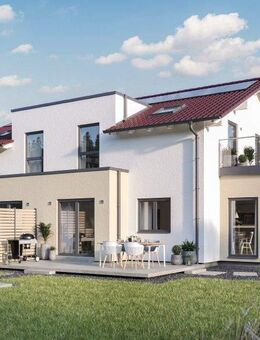 +++ Ein Traum für drei Generationen mit Baugrundstück+++Tel:0172/3023080 - Nauen