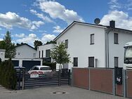 *DOPPELHAUS SUCHT NEUE EIGENTÜMER* - Passivhaus - Hanau (Brüder-Grimm-Stadt)