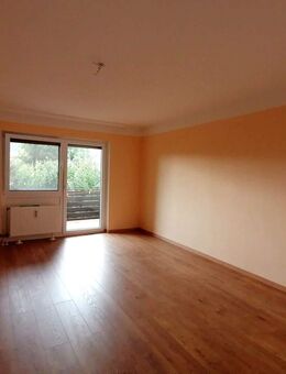 Lemberg: Großzügige und gepflegte 5-Zimmer Wohnung in ruhiger Lage - Lemberg