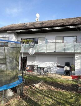 ***Gepflegtes Mehrfamilienhaus mit 3 Wohneinheiten*** - Waibstadt